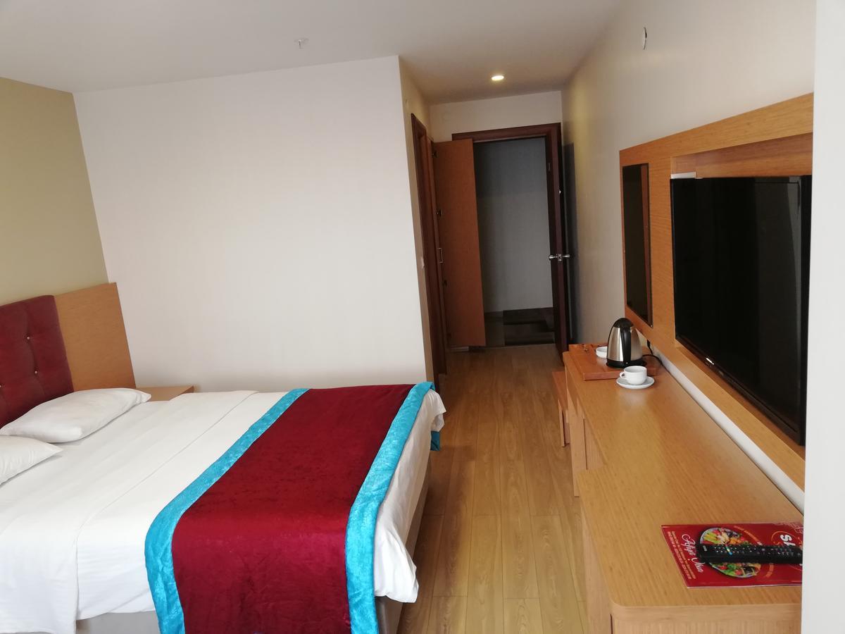 Bursa Sahin Hotel ภายนอก รูปภาพ