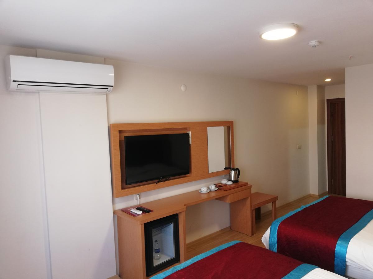 Bursa Sahin Hotel ภายนอก รูปภาพ